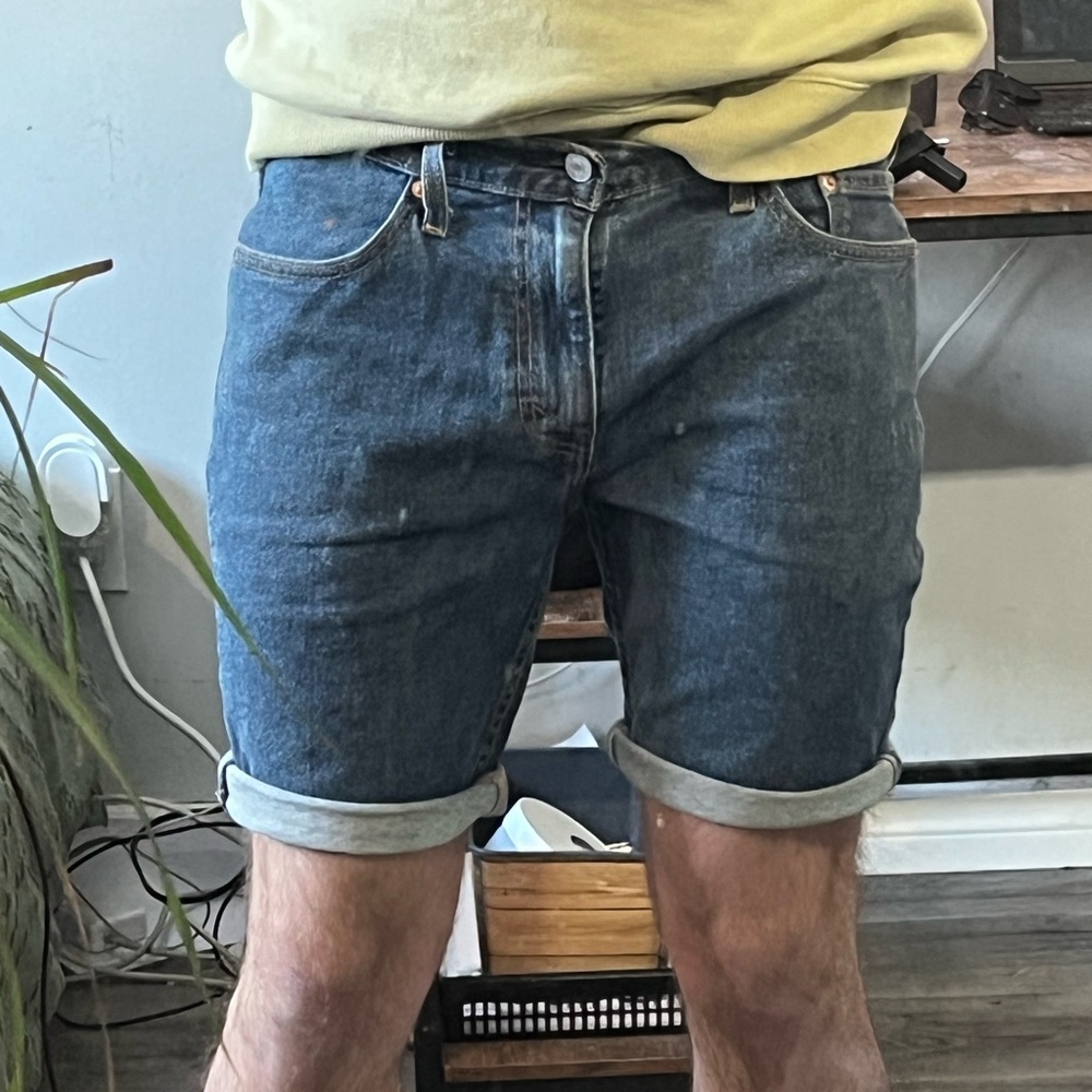 Custom Levi’s athletic fit short